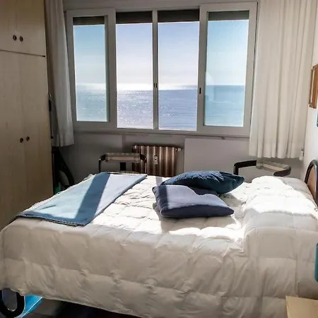 Incantevole Pieds Dans L'eau Apartment Sanremo