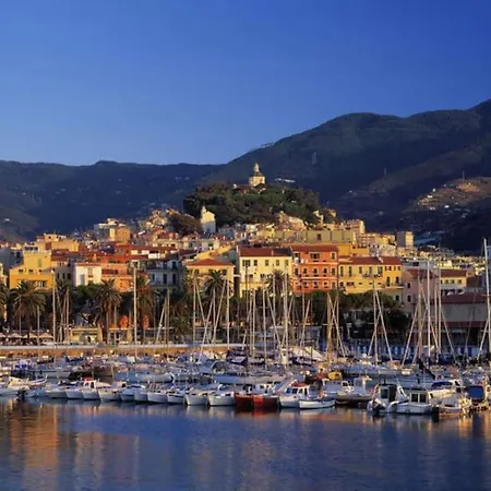Apartment Incantevole Pieds Dans L'eau Sanremo